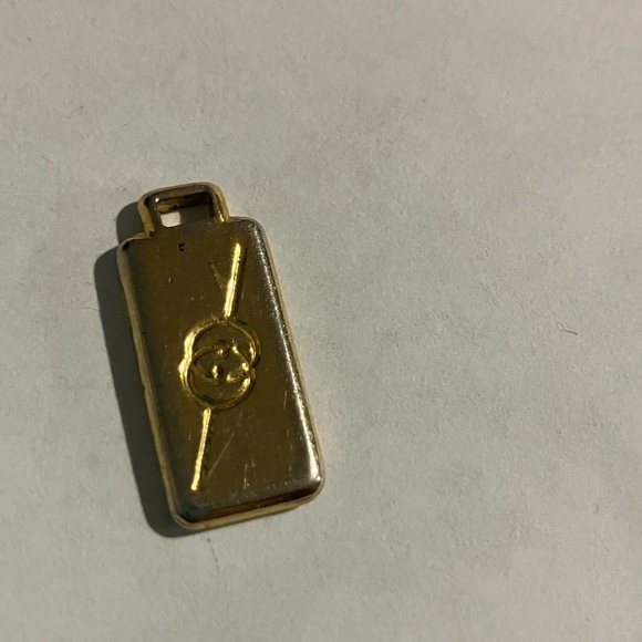 Gucci Gold Rectangular Zipper Pull? - Picture 2 of 5